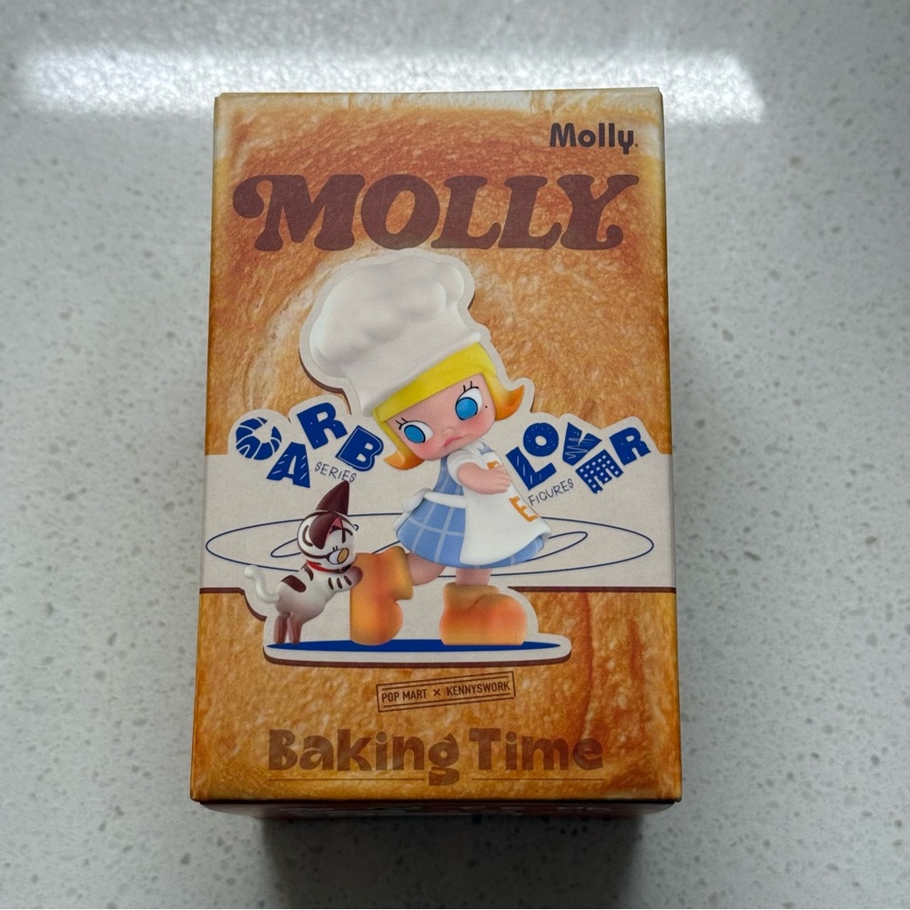 Molly Carb Lover Series Figurine - Baker or Gardener